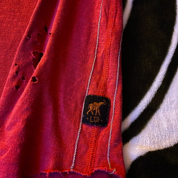 Trunk LTD AC/DC Distressed Shirt😎♥️ - Picture 4 of 8